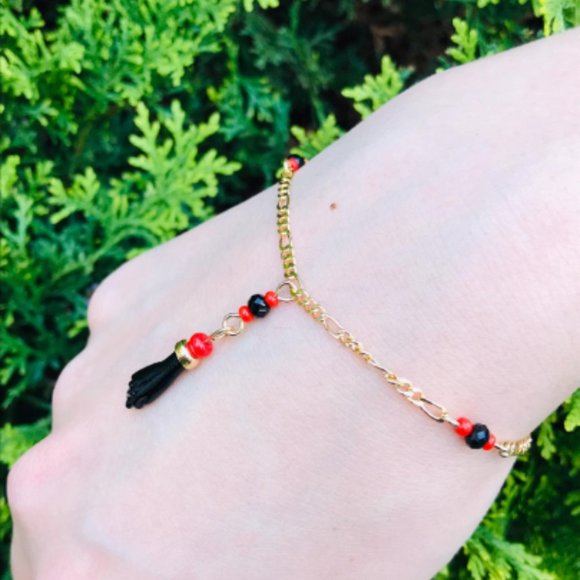 14K Gold Filled Women's Azabache Bracelet Good Luck 7.5" / Figaro Link Bracelet - Picture 2 of 4